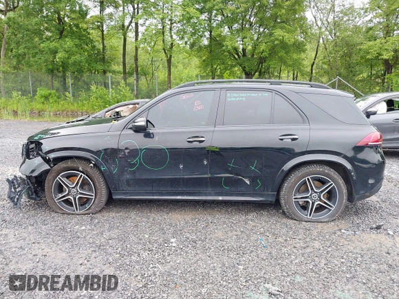 2020 Mercedes-Benz GLE 350 with VIN 4JGFB4KBXLA217687, listed as a IAAI auction lot 42518032 with 98,985 mi miles and . Bid and sale history available at DreamBid. Image 14.