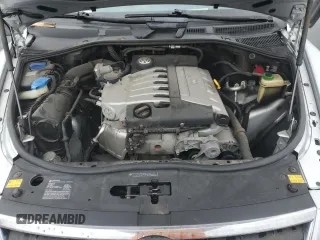 2006 Volkswagen Touareg 3.2L V6 with VIN WVGZG77LX6D015629, listed as a Copart auction lot 53345835 with 93,199 mi miles and Salvage Title. Bid and sale history available at DreamBid. Image 14.
