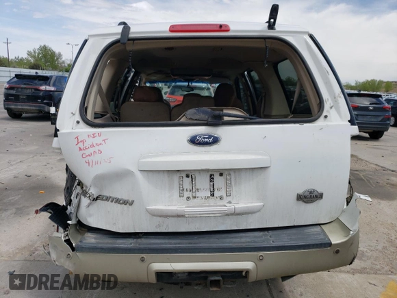 2005 Ford Expedition Eddie Bauer z VIN 1FMFU18525LB09713, wystawiony jako Copart lot #55100245 z przebiegiem Nie podano mil oraz Szkoda całkowita • Salvage title. Historia ofert i sprzedaży dostępna na DreamBid. Obrazek 6.