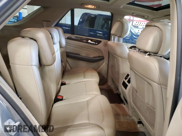 2014 Mercedes-Benz M 350 with VIN 4JGDA2EB0EA429463, listed as a Copart auction lot 60198335 with 197,530 mi miles and Clean title. Bid and sale history available at DreamBid. Image 11.
