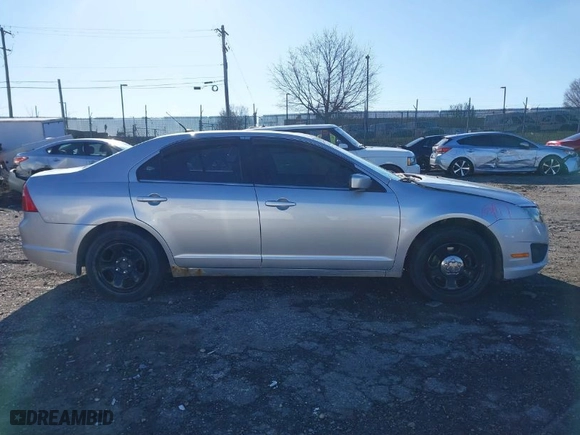2011 Ford Fusion SE with VIN 3FAHP0HAXBR340308, listed as a IAAI auction lot 41823849 with NaN miles. Bid and sale history available at carsss.com. Image 12.