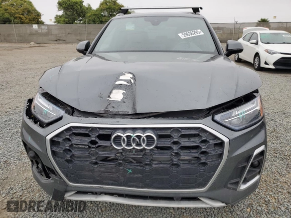 2022 Audi Q5 S line Premium Plus with VIN WA1EAAFY2N2077996, listed as a Copart auction lot 59636295 with 41,587 mi miles and Salvage title. Bid and sale history available at DreamBid. Image 5.