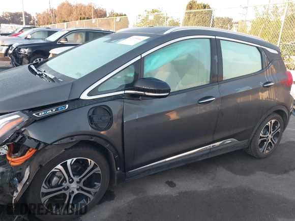 2018 Chevrolet Bolt EV Premier with VIN 1G1FX6S09J4133218, listed as a IAAI auction lot 41739162 with 31,362 mi miles. Bid and sale history available at carsss.com. Image 13.