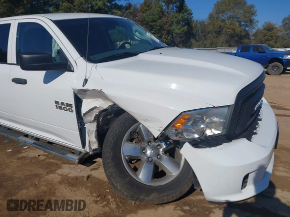 2018 Ram 1500 Express with VIN 1C6RR7FG5JS296222, listed as a IAAI auction lot 40983448 with 61,262 mi miles. Bid and sale history available at carsss.com. Image 6.