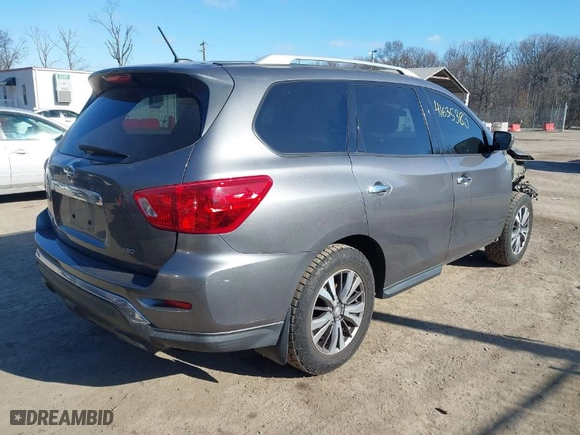 2017 Nissan Pathfinder S with VIN 5N1DR2MM7HC669307, listed as a IAAI auction lot 41635383 with 75,847 mi miles. Bid and sale history available at carsss.com. Image 4.