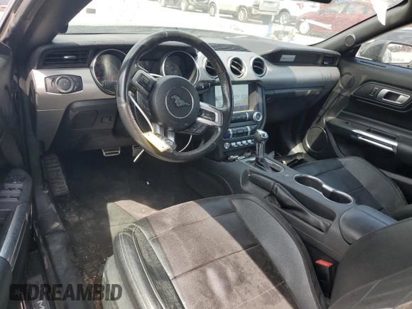 2022 Ford Mustang EcoBoost z VIN 1FATP8UH8N5118871, wystawiony jako Copart lot #62745435 z przebiegiem 79 120 mil mil oraz Szkoda całkowita • Salvage title. Historia ofert i sprzedaży dostępna na DreamBid. Obrazek 8.