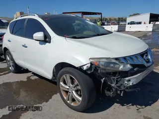 2009 Nissan Murano S with VIN JN8AZ18W79W210697, listed as a IAAI auction lot 42196159 with 172,435 mi miles. Bid and sale history available at carsss.com. Image 1.