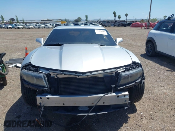2014 Chevrolet Camaro LT z VIN 2G1FG1E30E9207699, wystawiony jako IAAI lot #42256519 z przebiegiem 107 219 mil mil oraz . Historia ofert i sprzedaży dostępna na DreamBid. Obrazek 12.