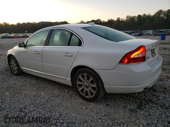 2010 Volvo S80 I6 with VIN YV1982AS5A1116957, listed as a Copart auction lot 75601724 with 118,129 mi miles and Salvage Title. Bid and sale history available at carsss.com. Image 2.