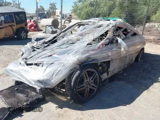 2019 Mercedes-Benz E with VIN WDD1J6HBXKF099166, listed as a IAAI auction lot 40701869 with Not Provided miles. Bid and sale history available at carsss.com. Image 2.
