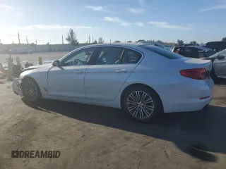 2019 BMW 5 Series 540i xDrive with VIN WBAJE7C58KWW09923, listed as a Copart auction lot 50146235 with 42,440 mi miles and Non Repairable. Bid and sale history available at carsss.com. Image 2.