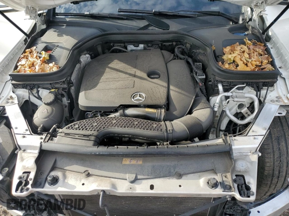 2022 Mercedes-Benz GLC 300 with VIN W1N0G8EBXNV368175, listed as a Copart auction lot 50735455 with 27,699 mi miles and Salvage Title. Bid and sale history available at DreamBid. Image 12.