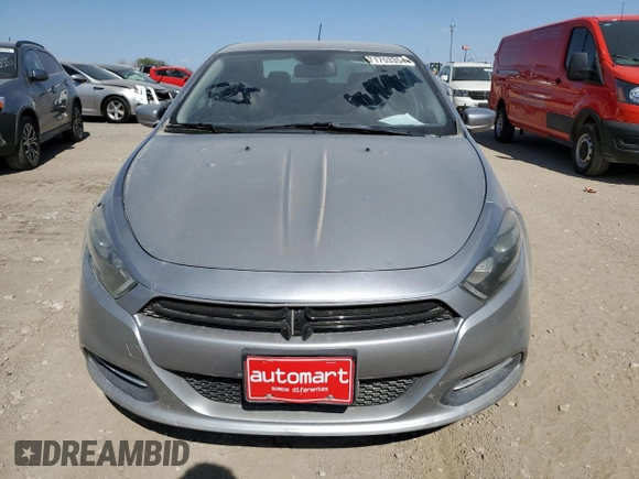 2015 Dodge Dart SXT z VIN 1C3CDFBB1FD279161, wystawiony jako Copart lot #71753354 z przebiegiem 127 391 mil mil oraz Czysty tytuł • Clean title. Historia ofert i sprzedaży dostępna na DreamBid. Obrazek 5.