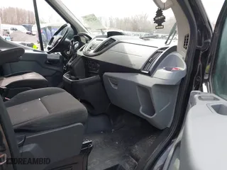 2017 Ford Transit Wagon XL with VIN 1FBAX2CM5HKB15501, listed as a IAAI auction lot 42072707 with 1 mi miles. Bid and sale history available at carsss.com. Image 5.