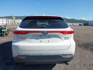 2021 Toyota Venza LE with VIN JTEAAAAH8MJ060065, listed as a IAAI auction lot 42099481 with 64,116 mi miles and . Bid and sale history available at DreamBid. Image 16.