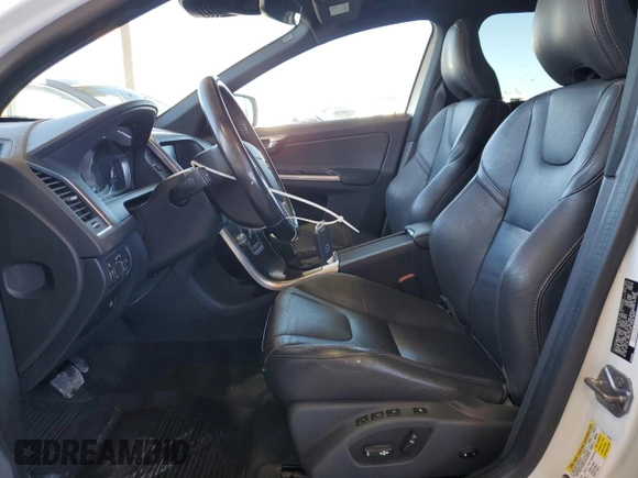 2016 Volvo XC60 T5 Drive-E Platinum с VIN YV440MDM8G2786261, выставлен на аукционе Copart как лот 49130895 с пробегом 80 332 миль миль и Чистый • Clean title. История ставок и продаж доступна на DreamBid. Изображение 7.