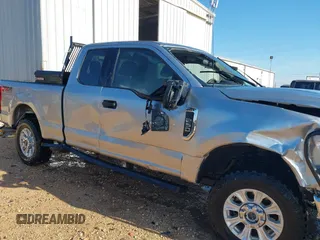 2020 Ford F-250 XL с VIN 1FT7X2B67LED68397, выставлен на аукционе IAAI как лот 41486599 с пробегом 147 579 миль миль и . История ставок и продаж доступна на DreamBid. Изображение 14.