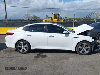 2016 Kia Optima SX Turbo with VIN 5XXGW4L25GG016639, listed as a IAAI auction lot 41937575 with 81,336 mi miles and . Bid and sale history available at carsss.com. Image 14.