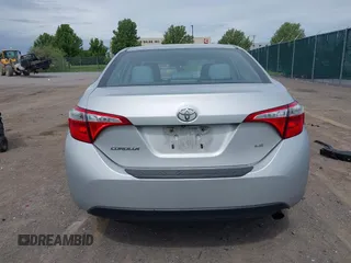 2015 Toyota Corolla L z VIN 2T1BURHE2FC284845, wystawiony jako IAAI lot #42371864 z przebiegiem 133 098 mil mil oraz . Historia ofert i sprzedaży dostępna na DreamBid. Obrazek 16.