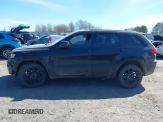 2017 Jeep Grand Cherokee Altitude with VIN 1C4RJFAG1HC894927, listed as a IAAI auction lot 41730754 with 191,931 mi miles and . Bid and sale history available at DreamBid. Image 14.