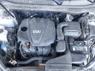 2015 Kia Optima LX with VIN 5XXGM4A74FG381316, listed as a IAAI auction lot 41885940 with 128,984 mi miles. Bid and sale history available at carsss.com. Image 10.