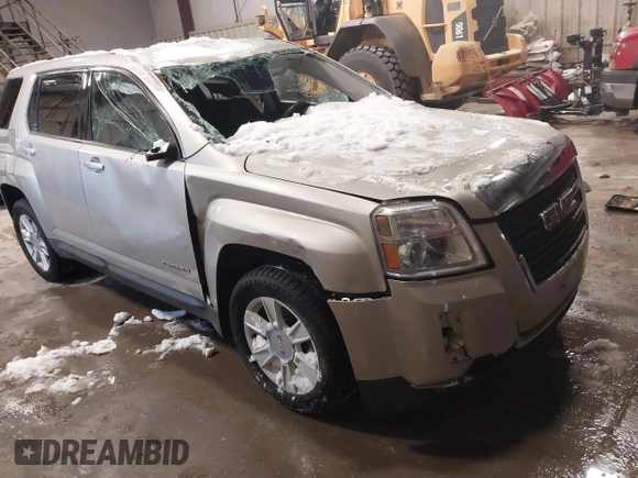 2013 GMC Terrain SLE with VIN 2GKFLREK9D6281099, listed as a IAAI auction lot 41578483 with 120,176 mi miles. Bid and sale history available at carsss.com. Image 1.