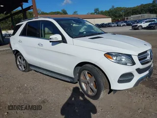 2017 Mercedes-Benz GLE 350 z VIN 4JGDA5HB4HA947688, wystawiony jako IAAI lot #40523300 z przebiegiem 80 063 mil mil oraz . Historia ofert i sprzedaży dostępna na DreamBid. Obrazek 1.