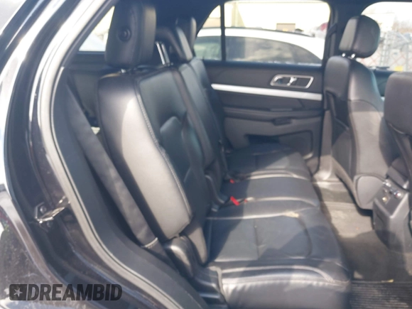 2016 Ford Explorer XLT with VIN 1FM5K8DH4GGD07070, listed as a IAAI auction lot 41523004 with 119,520 mi miles and . Bid and sale history available at DreamBid. Image 8.