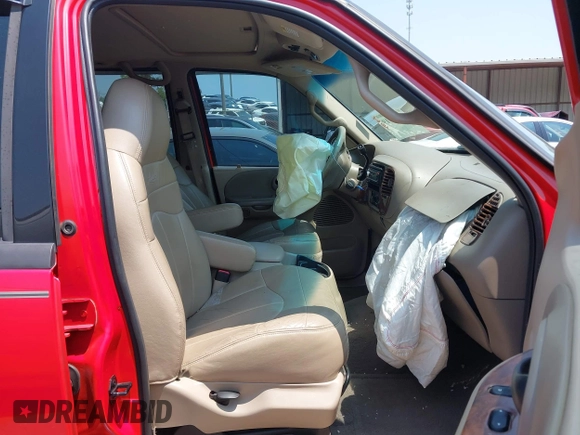 2001 Ford F-150 XLT с VIN 1FTRW08L01KF45724, выставлен на аукционе IAAI как лот 42382019 с пробегом 114 953 миль миль и . История ставок и продаж доступна на DreamBid. Изображение 5.
