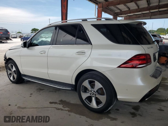 2018 Mercedes-Benz GLE 350 z VIN 4JGDA5JB3JB174917, wystawiony jako Copart lot #58404865 z przebiegiem 42 337 mil mil oraz Szkoda całkowita • Salvage title. Historia ofert i sprzedaży dostępna na DreamBid. Obrazek 2.