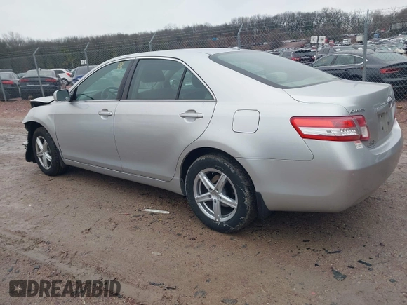 2011 Toyota Camry LE with VIN 4T4BF3EK9BR136594, listed as a IAAI auction lot 41953236 with 147,339 mi miles. Bid and sale history available at carsss.com. Image 3.
