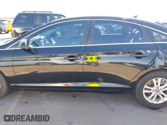 2016 Hyundai Sonata 2.4L with VIN 5NPE24AFXGH358181, listed as a IAAI auction lot 42024786 with 187,854 mi miles and . Bid and sale history available at carsss.com. Image 14.