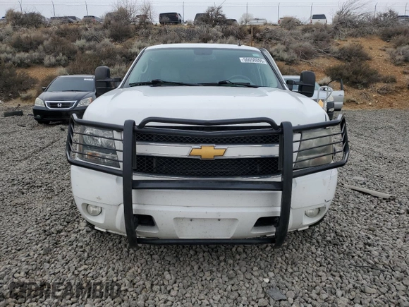 2008 Chevrolet Suburban LT w/3LT with VIN 1GNFK16368J232675, listed as a Copart auction lot 50056095 with 210,518 mi miles and Salvage Title. Bid and sale history available at carsss.com. Image 5.