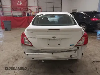 2016 Nissan Versa SV with VIN 3N1CN7AP8GL899483, listed as a IAAI auction lot 41525896 with 72,542 mi miles. Bid and sale history available at carsss.com. Image 6.