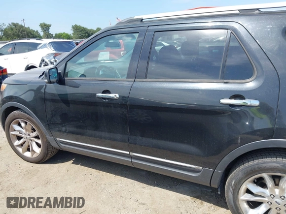 2013 Ford Explorer XLT z VIN 1FM5K7D80DGB40342, wystawiony jako IAAI lot #42299538 z przebiegiem 115 057 mil mil oraz . Historia ofert i sprzedaży dostępna na DreamBid. Obrazek 15.