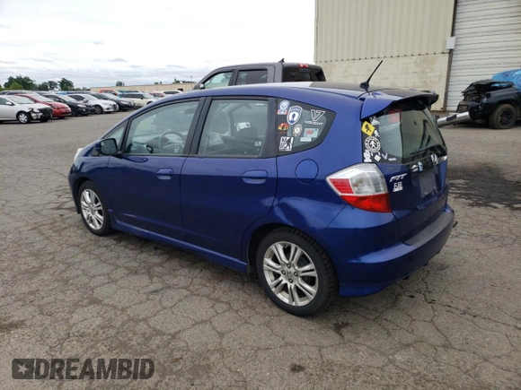 2009 Honda Fit Sport z VIN JHMGE88419S039797, wystawiony jako Copart lot #56866245 z przebiegiem 162 896 mil mil oraz Szkoda całkowita • Salvage title. Historia ofert i sprzedaży dostępna na DreamBid. Obrazek 2.