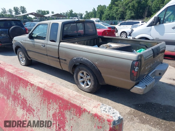 2002 Nissan Frontier XE with VIN 1N6DD26S42C333844, listed as a IAAI auction lot 42683026 with 331,895 mi miles and . Bid and sale history available at DreamBid. Image 3.