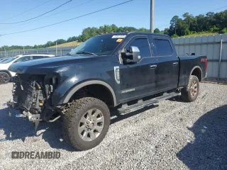 2017 Ford F-250 Lariat z VIN 1FT7W2BT6HEB84309, wystawiony jako Copart lot #57547225 z przebiegiem 150 467 mil mil oraz Szkoda całkowita • Salvage title. Historia ofert i sprzedaży dostępna na DreamBid. Obrazek 1.