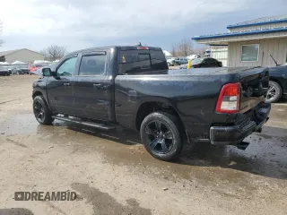 2021 Ram 1500 Big Horn z VIN 1C6SRFMT4MN602776, wystawiony jako Copart lot #49806915 z przebiegiem 59 136 mil mil oraz Szkoda całkowita • Salvage title. Historia ofert i sprzedaży dostępna na DreamBid. Obrazek 2.