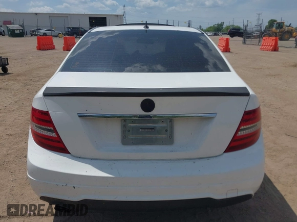 2014 Mercedes-Benz C 250 Sport with VIN WDDGF4HB5EA947035, listed as a IAAI auction lot 42538526 with 119,858 mi miles and . Bid and sale history available at DreamBid. Image 16.