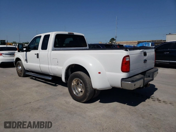 2016 Ford F-350 with VIN 1FT8X3CT6GEA23432, listed as a Copart auction lot 52811585 with 259,326 mi miles and Clean title. Bid and sale history available at DreamBid. Image 2.