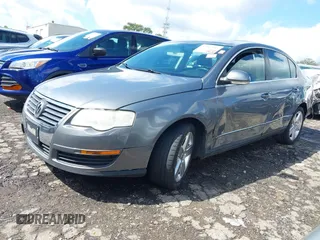 2008 Volkswagen Passat Komfort with VIN WVWAK73C48E145599, listed as a IAAI auction lot 42005894 with 158,147 mi miles and . Bid and sale history available at DreamBid. Image 2.