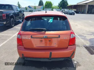 2009 Kia Spectra Spectra5 z VIN KNAFE241195024105, wystawiony jako IAAI lot #42232794 z przebiegiem 194 150 mil mil oraz . Historia ofert i sprzedaży dostępna na DreamBid. Obrazek 17.