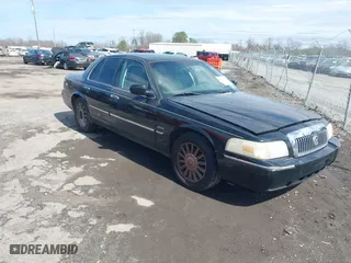 2009 Mercury Grand Marquis LS with VIN 2MEHM75V49X627916, listed as a IAAI auction lot 41825482 with 203,538 mi miles. Bid and sale history available at carsss.com. Image 1.