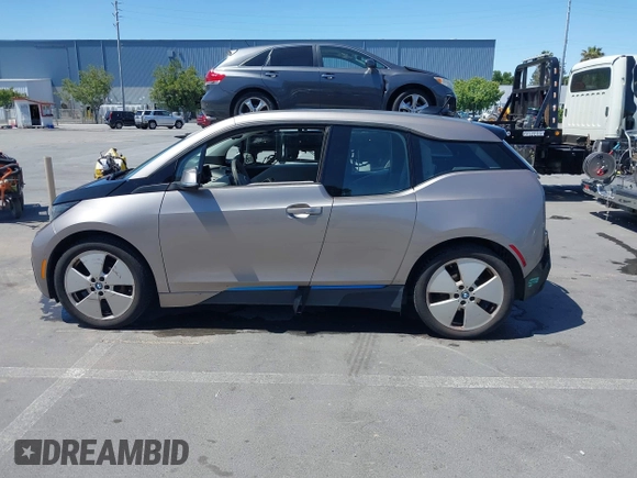 2014 BMW i3 with VIN WBY1Z4C56EV276183, listed as a IAAI auction lot 42345866 with 102,934 mi miles and . Bid and sale history available at DreamBid. Image 15.