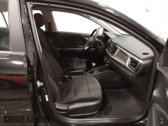 2020 Kia Rio LX with VIN 3KPA24AD1LE308880, listed as a IAAI auction lot 41827075 with 52,070 mi miles. Bid and sale history available at carsss.com. Image 5.