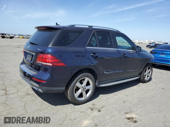 2017 Mercedes-Benz GLE 350 z VIN 4JGDA5HB3HA907859, wystawiony jako Copart lot #57353925 z przebiegiem 72 249 mil mil oraz Szkoda całkowita • Salvage title. Historia ofert i sprzedaży dostępna na DreamBid. Obrazek 3.