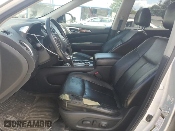 2013 Nissan Pathfinder Platinum z VIN 5N1AR2MM4DC635712, wystawiony jako Copart lot #55966005 z przebiegiem 211 309 mil mil oraz Czysty tytuł • Clean title. Historia ofert i sprzedaży dostępna na DreamBid. Obrazek 7.