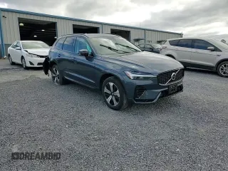 2023 Volvo XC60 Plus Dark Theme z VIN YV4H60DL2P1289471, wystawiony jako Copart lot #62508884 z przebiegiem 8 012 mil mil oraz Szkoda całkowita • Salvage title. Historia ofert i sprzedaży dostępna na DreamBid. Obrazek 11.