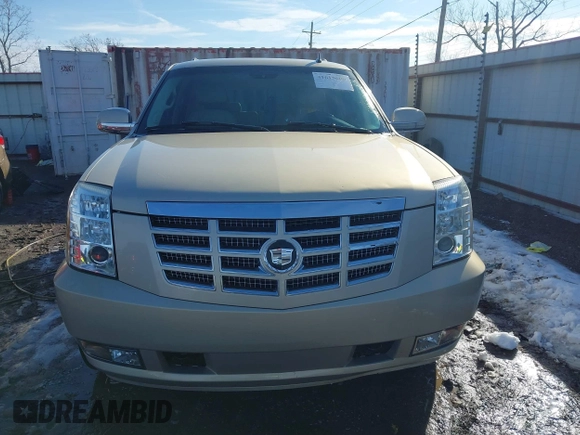 2007 Cadillac Escalade z VIN 1GYFK63857R338177, wystawiony jako IAAI lot #41615600 z przebiegiem 155 755 mil mil oraz . Historia ofert i sprzedaży dostępna na DreamBid. Obrazek 12.